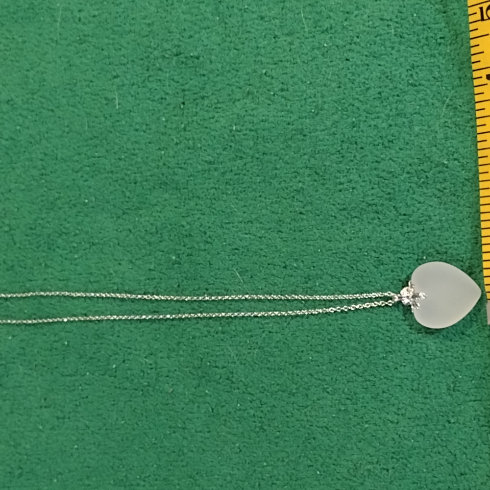 Elegant Silver Heart Pendant Necklace - Picture 2 of 7